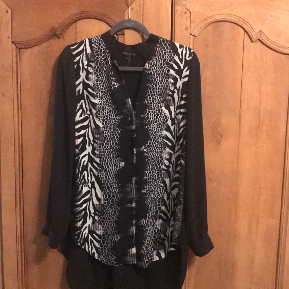 Alberto Makali black & white blouse
